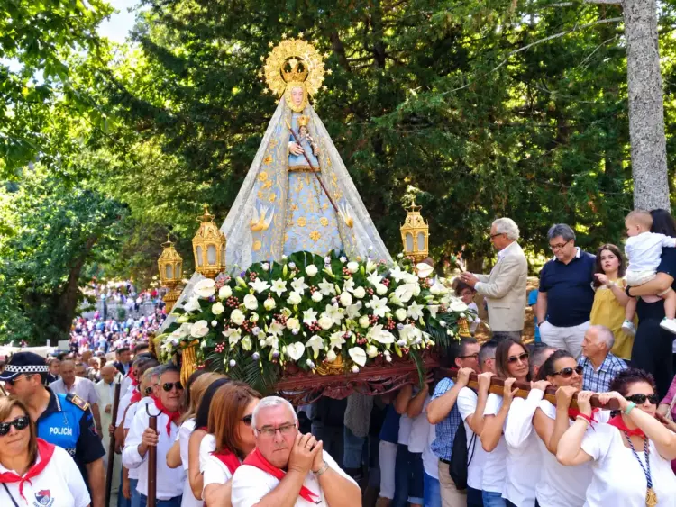 Romería de la Virgen del Castañar