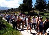 Alrededor de 400 personas veneran a la Cruz                                                                                                           