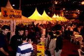 Fiestas Béjar 2005: La Plaza Mayor de vuelta al pasado con el mercado Cervantino                                                                      