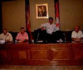 El alcalde amenaza al PSOE con acudir a los juzgados