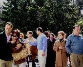 La comunidad teatina retira la placa en homenaje del 11-M                                                                                             