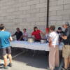 Concejales rabajan en la organización de la degustación del calderillo