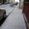 Imagen de las calles cubiertas de granizo.