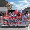 Manifestación recorriendo la calle Recreo de Béjar