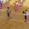 Varios toreros en la plaza