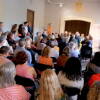 Sala repleta de asistentes en el acto del Centro de Estudios Bejaranos