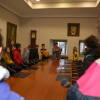 Alumnos de colegios de Béjar en la sala de comisiones