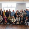 Foto de grupo de los participantes en la tertulia literaria en Barcelona, con raíces en Béjar