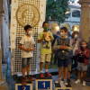 Pódium con tres ganadores