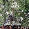 La virgen del castañar es portada a la Plaza de los Tilos