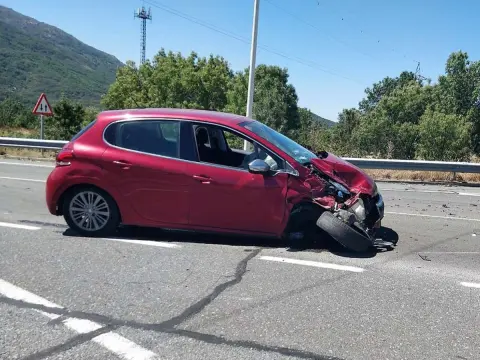 Vehículo siniestro en el accidente