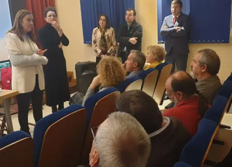Delegada del gobierno durante la presentación del programa en la localidad segoviana de Ayllon