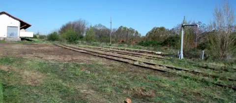 Los grupos de montaña de Béjar y Candelario siguen trabajando por la conversión de la vía ferroviaria en vía verde