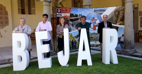 Béjar promociona sus recursos turísticos en INTUR
