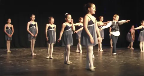 75 alumnos participaron en el Encuentro de Danza en Béjar