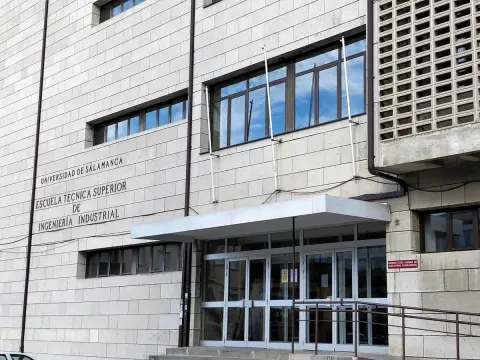 Fachada de la Escuela de Ingenieros de Béjar