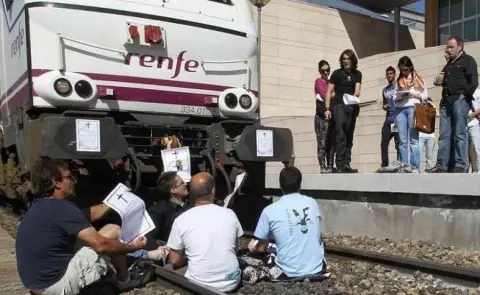 Protestas FEVESA Salamanca por el tren. ARCHIVO