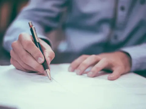 Firma de documento