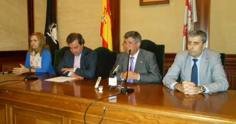 ARCHIVO. Firma de acuerdo con los bancos para la venta del predio de Hispano Textil