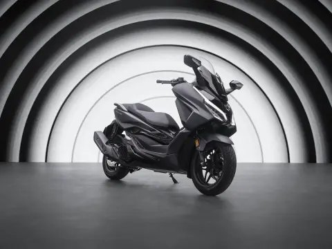 Honda Forza 125