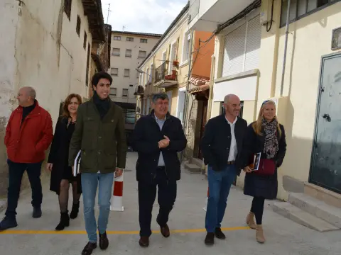 El PP inaugurando obras en la Travesía del Rollo