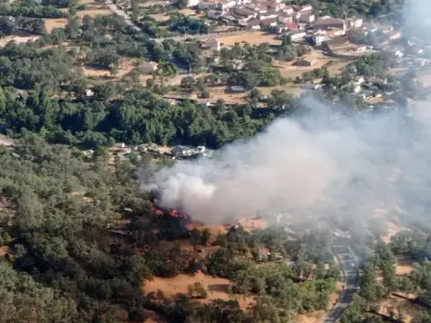 Fotografía aérea de la zona del incendio entre Navacarros y Vallejera de Riofrío