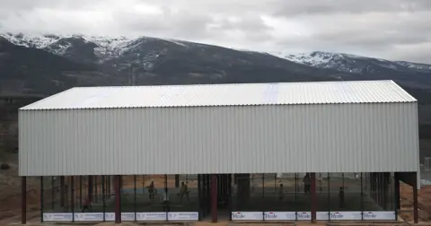 La II Liga de empresas del Club de tenis y padel Béjar sigue su curso