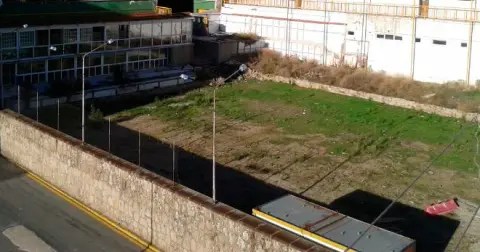 Solar de las antiguas Piscinas Municipales