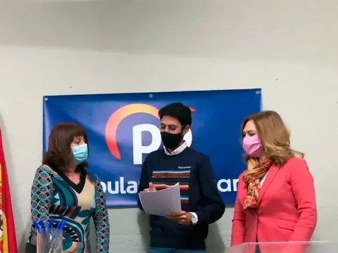 Mujeres y un hombre