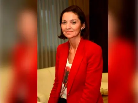 Reyes Maroto, Ministra de Industria
