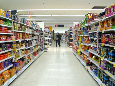 Pasillo de supermercado
