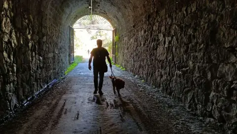 La Vía Verde entre Béjar y Plasencia cuenta con varios túneles del antiguo trazado ferroviario