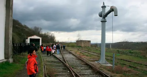 Vías del tren antes de ser retiradas