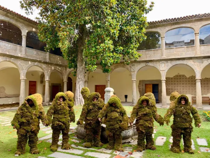 Procesión Hombres de Musgo
